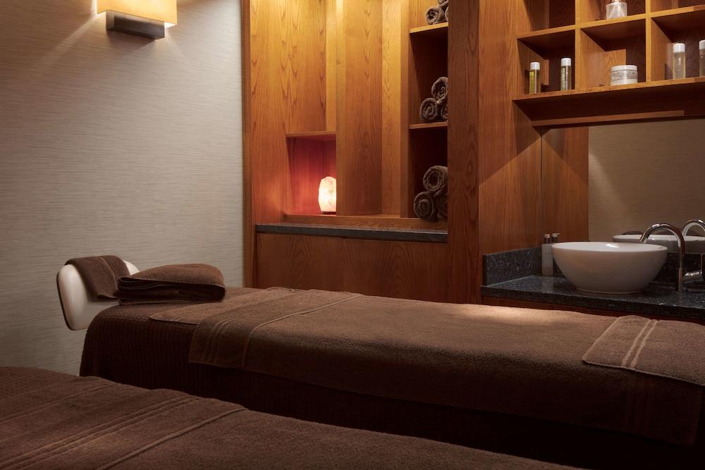 Delta Hotels By Marriott Cheltenham Chase Ngoại thất bức ảnh