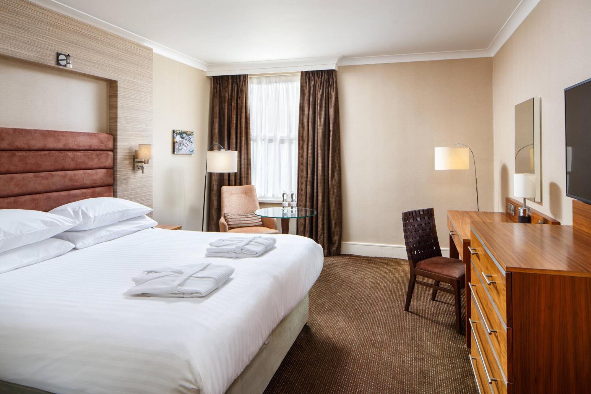 Delta Hotels By Marriott Cheltenham Chase Ngoại thất bức ảnh