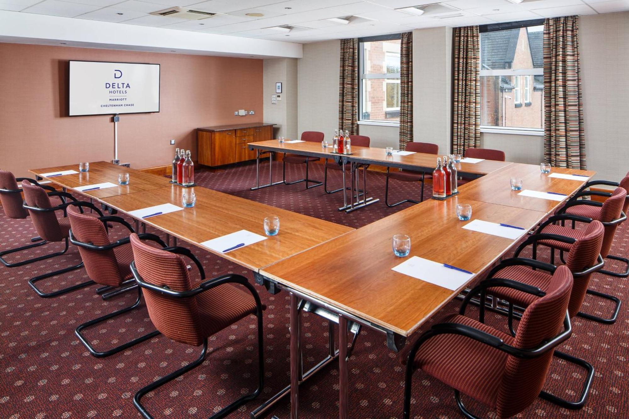 Delta Hotels By Marriott Cheltenham Chase Ngoại thất bức ảnh