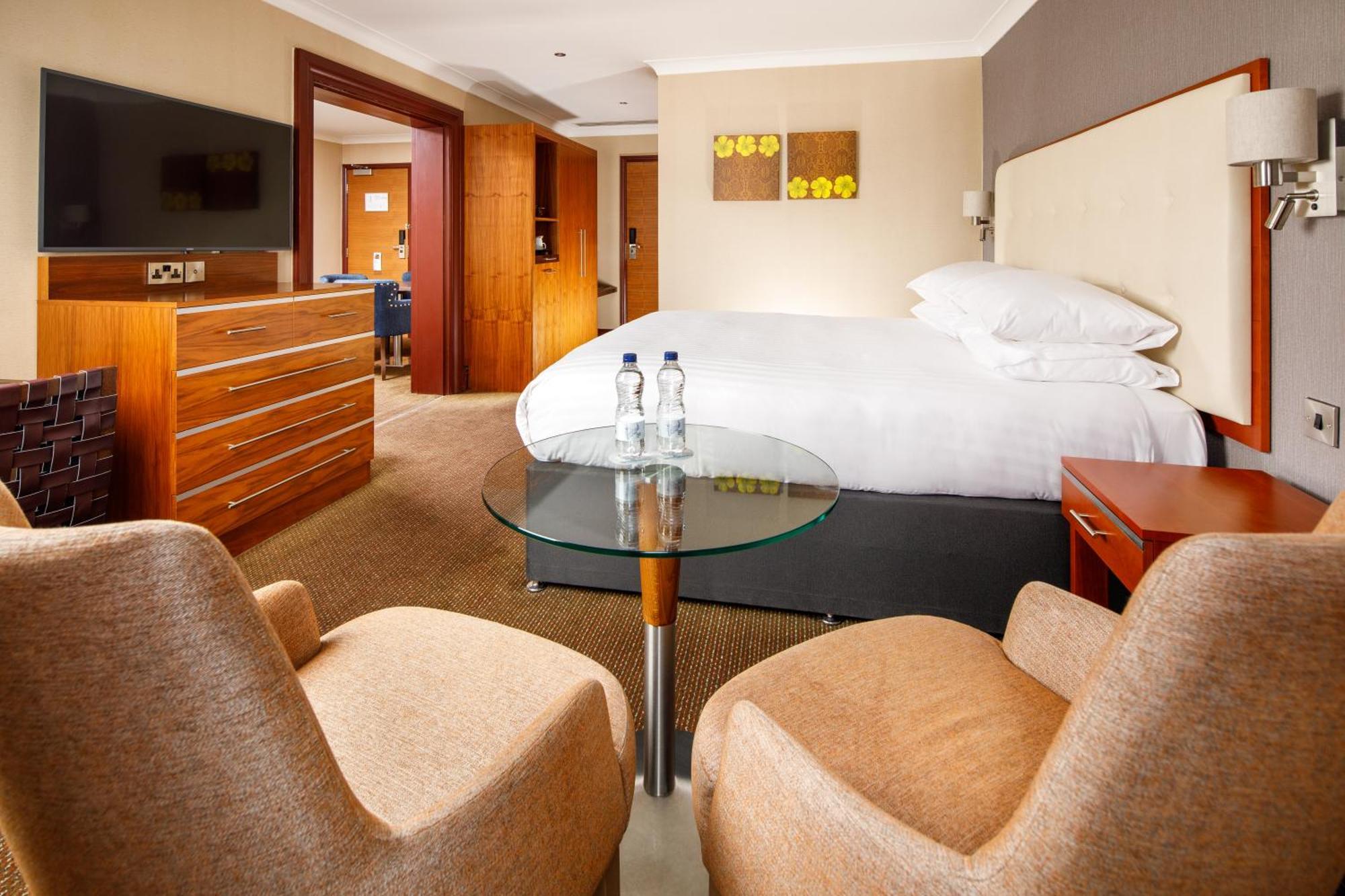 Delta Hotels By Marriott Cheltenham Chase Ngoại thất bức ảnh